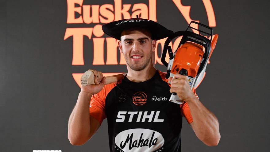 Iker Vicente es el aizkolari total