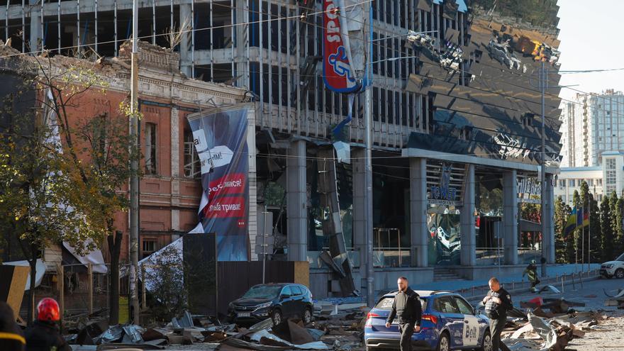 Rusia vuelve a bombardear el centro de Kiev con "drones kamikaze"