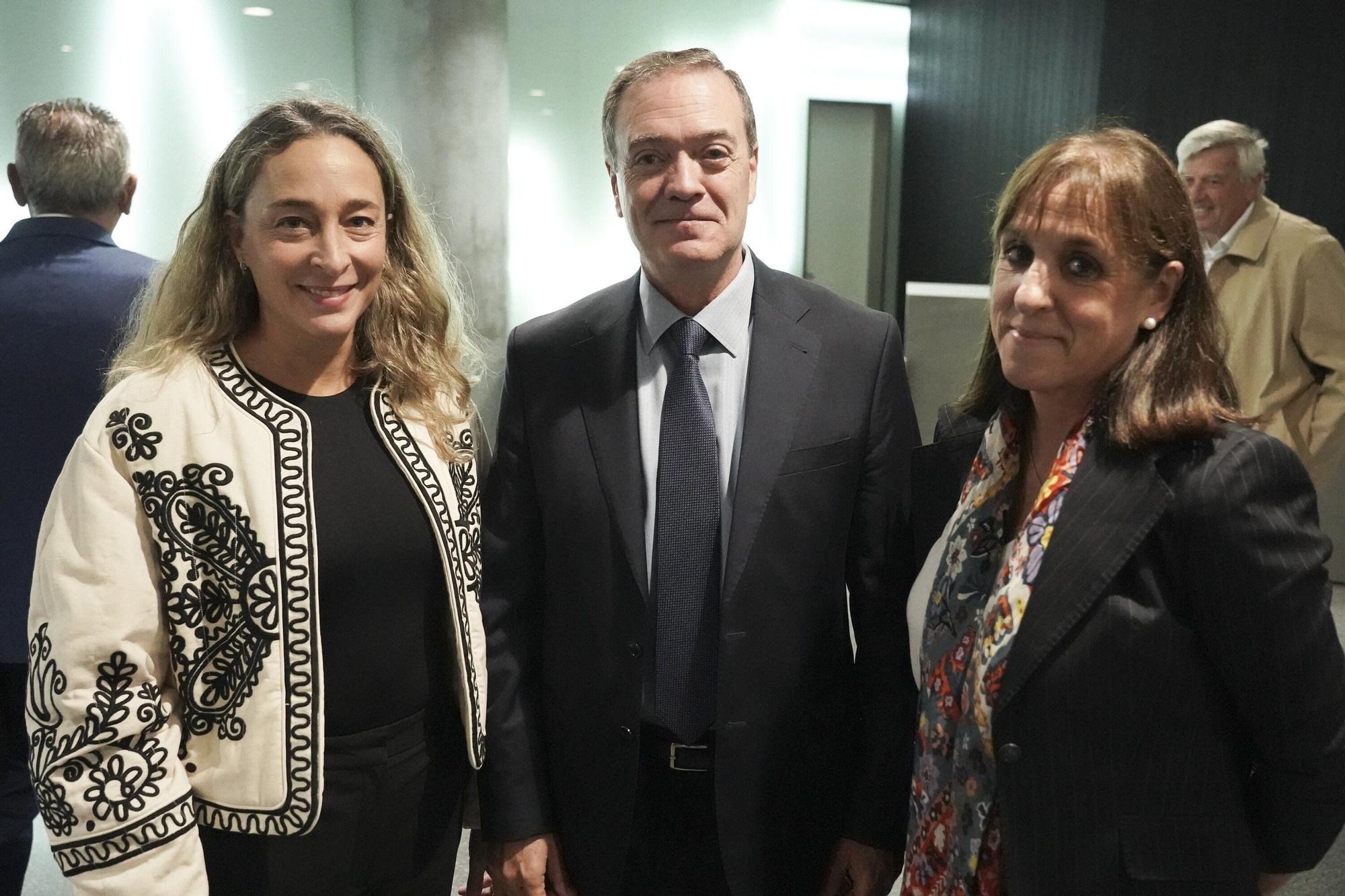 Yurdana Burgoa, Javier Andrés y Amaia Atutxa.