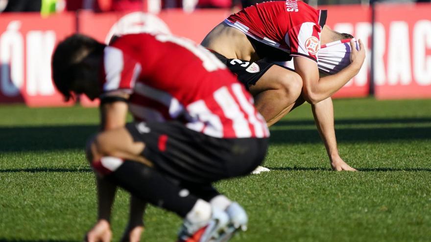El Bilbao Athletic no puede contra diez