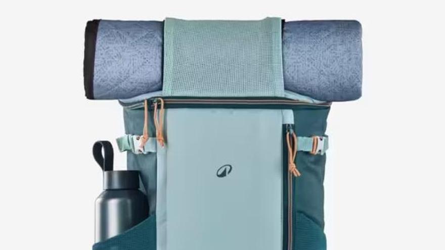 Imagen de la mochila nevera Quechua Ice Compact 100 de Decathlon