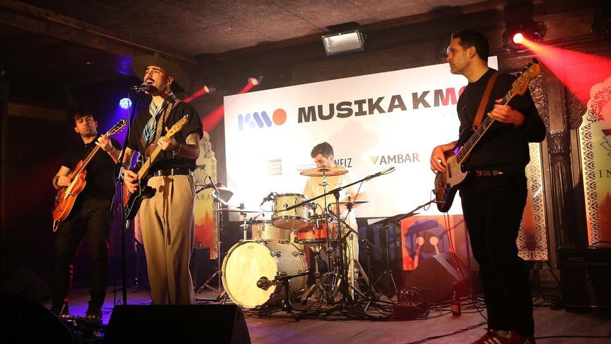 Cosmicar: descaro y chispa en el escenario