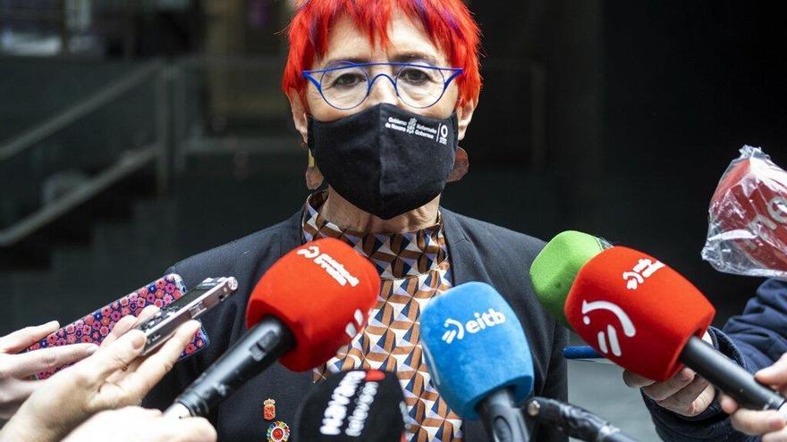 Induráin ve &quot;imprudente&quot; dar por superada la sexta ola en Navarra