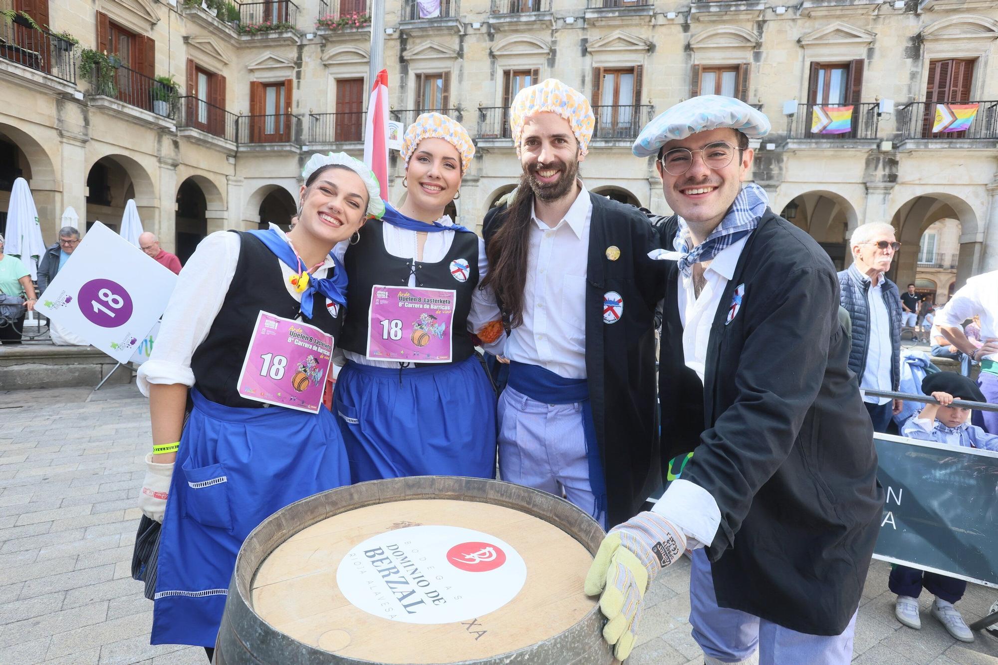 En imágenes: Basatiak gana de nuevo la Carrera de Barricas