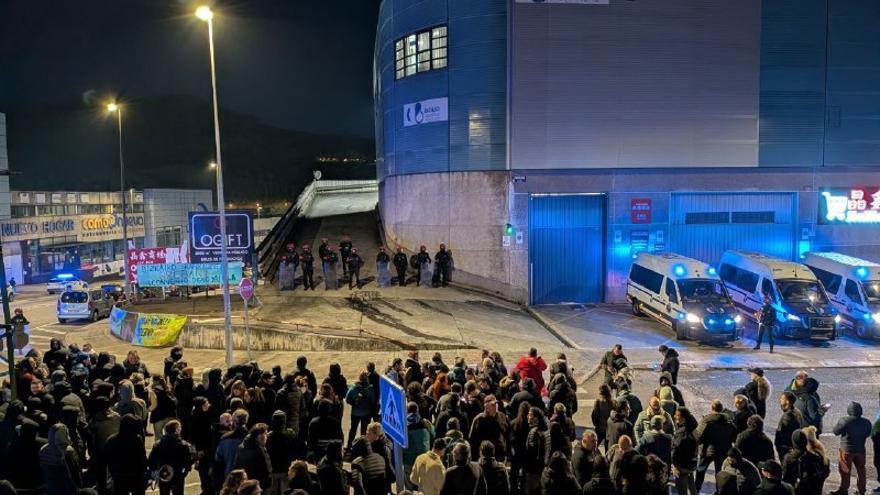 Directo | Huelga 17M: los piquetes informativos en las grandes empresas marcan las primeras horas