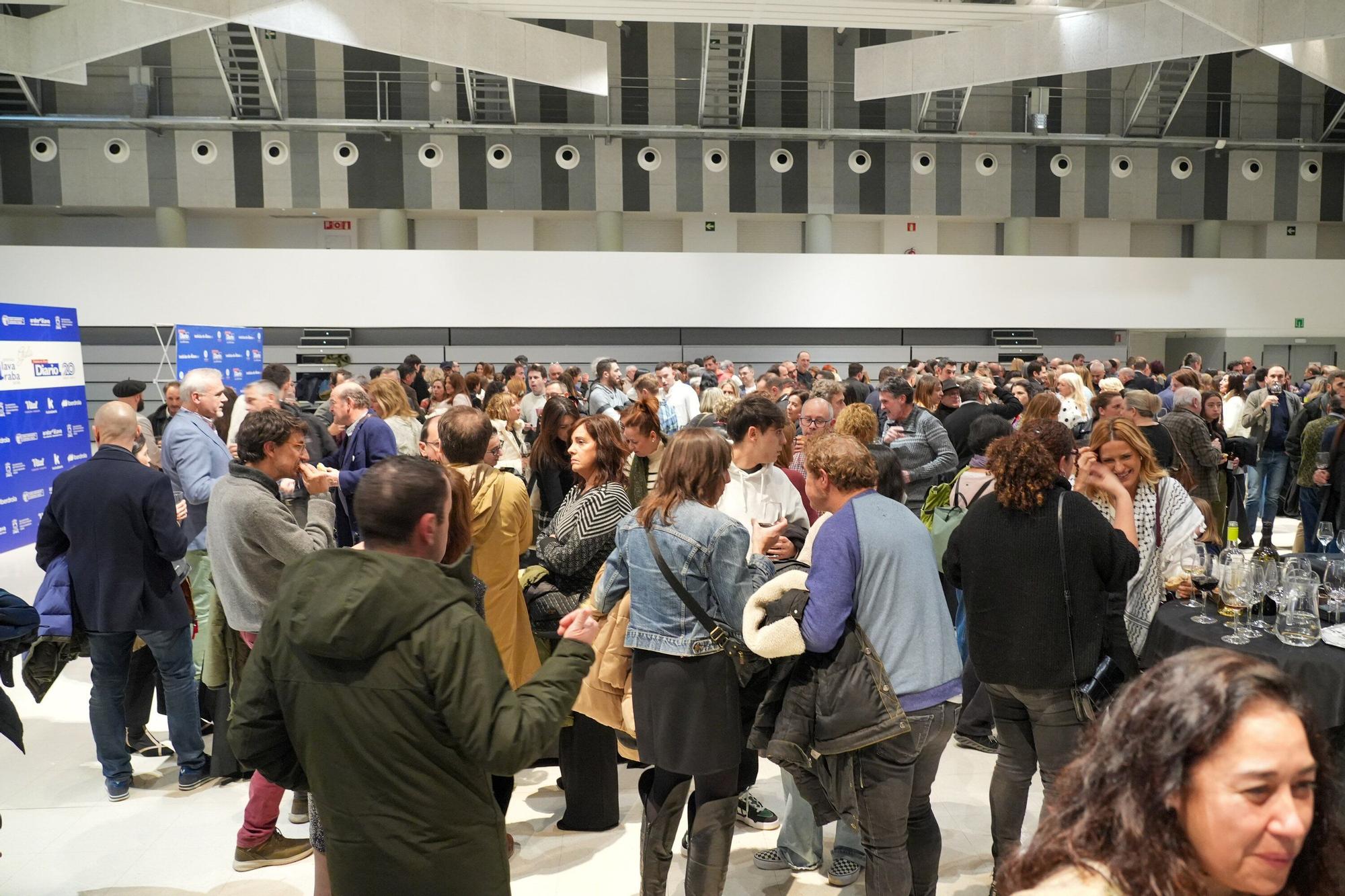 En imágenes: Más de 600 invitados celebran los 20 años de DNA en los Premios +Álava Sariak