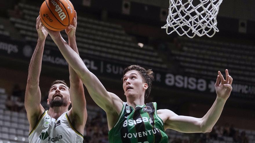 El Surne Bilbao, aún más cerca del 'play-off' tras perder Unicaja su duelo aplazado