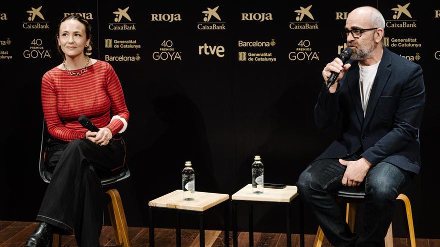 Luis Tosar y Rigoberta Bandini recorren Barcelona en el 'spot' de los Premios Goya 2026: "¡Ahora a por la gala!"