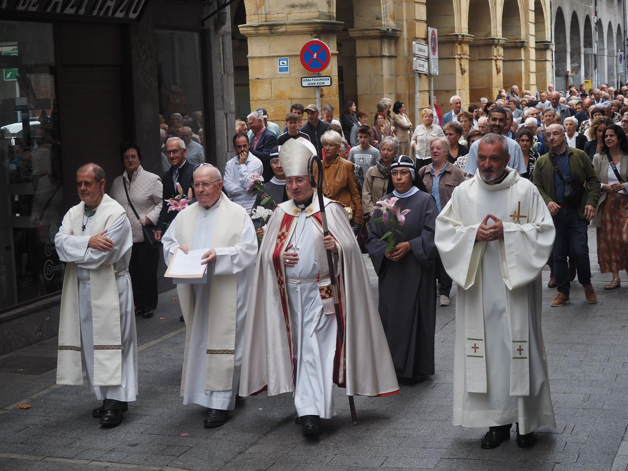 Azkoitia-Virgen-Urrategi-75-Aniversario998.JPG