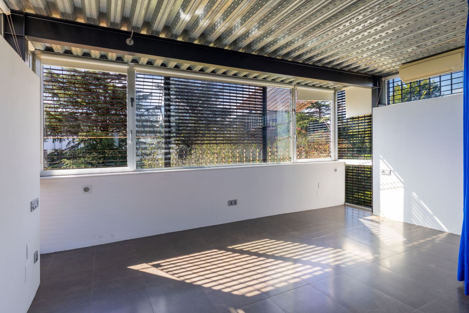 Exclusiva Villa Bifamiliar en venta en un paraíso, ubicada en el Alto de Zorroaga, en San Sebastián