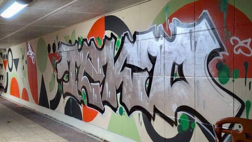 En imágenes: Vandalizan el mural de Teodoro Dublang
