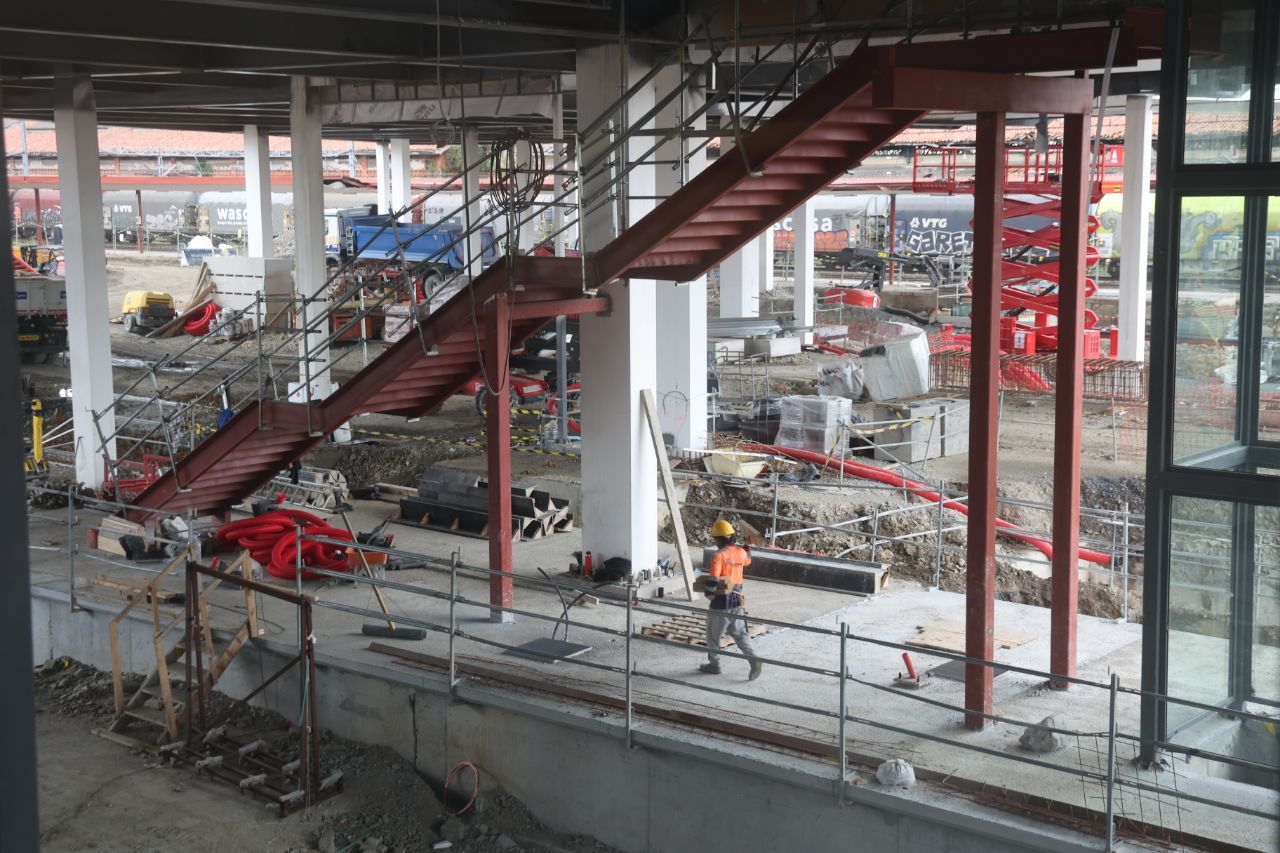 La nueva estación de tren de Irun toma forma