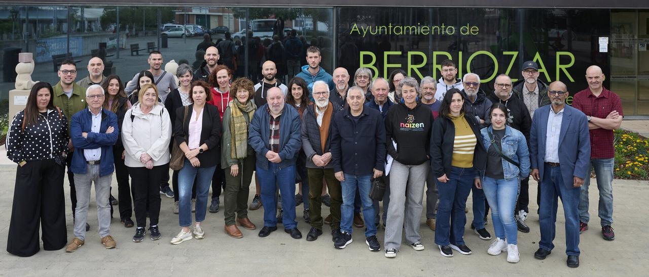 Berriozar, un pueblo de colectivos