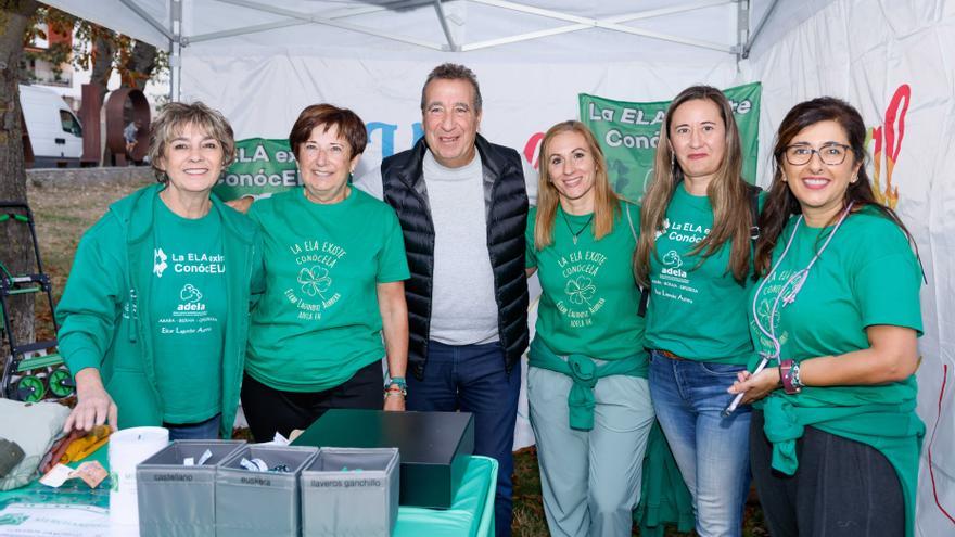 El Vital Eguna realiza una marcha nocturna solidaria con las personas enfermas de Ela