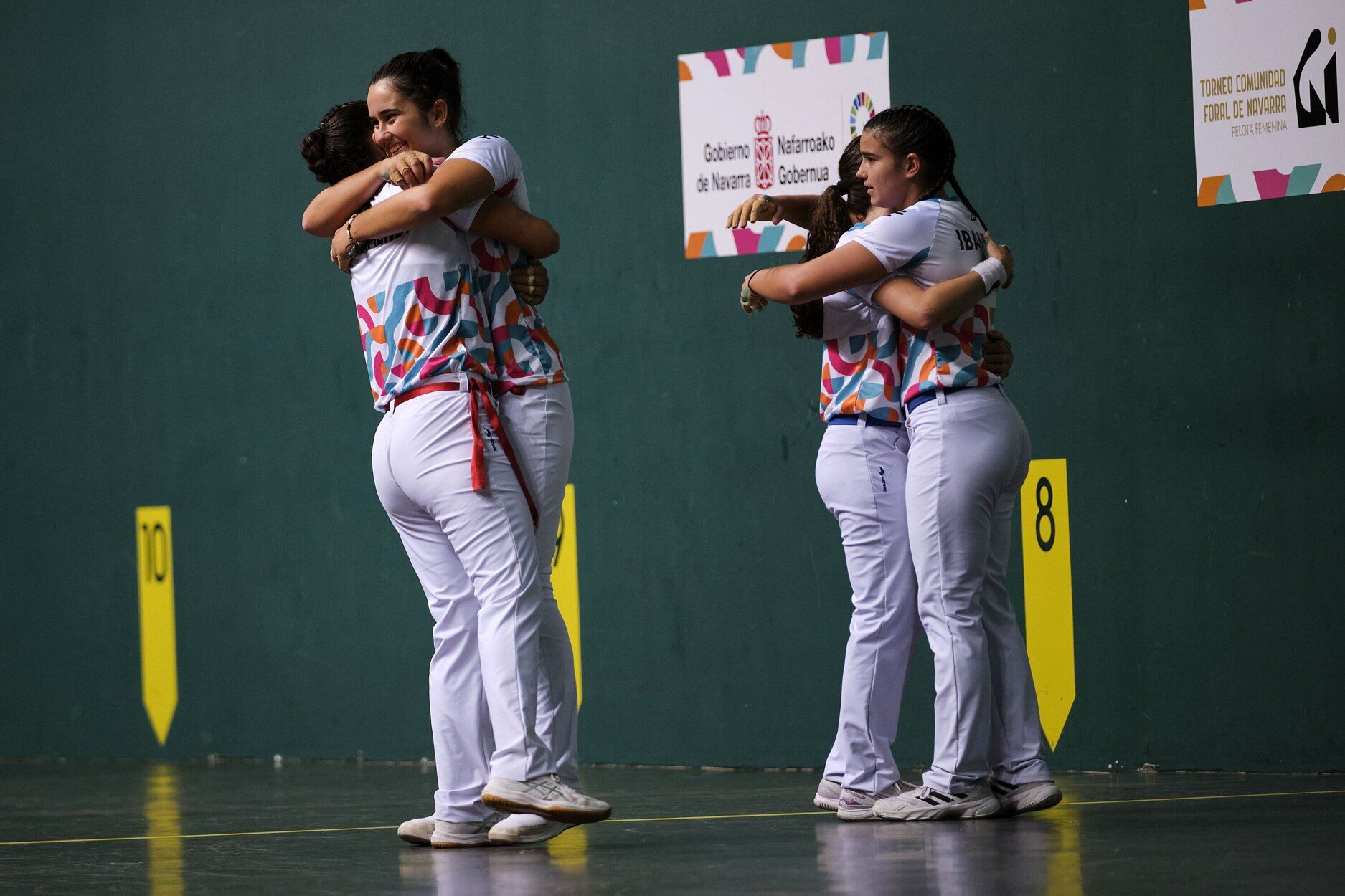 Fotos de las finales de pelota mano y pala femenina de este domingo