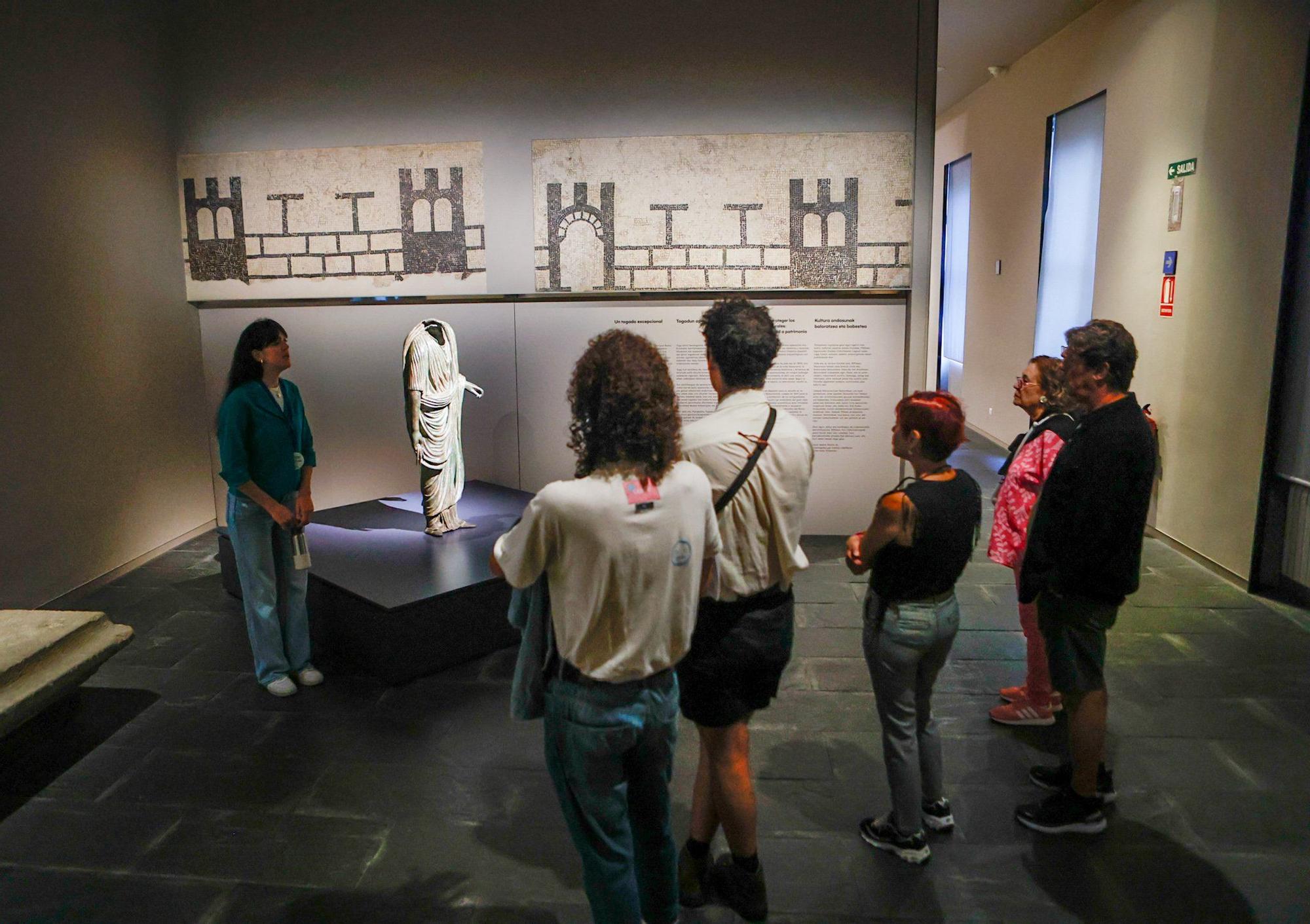 visita-museo navarra-jon urriza.JPG