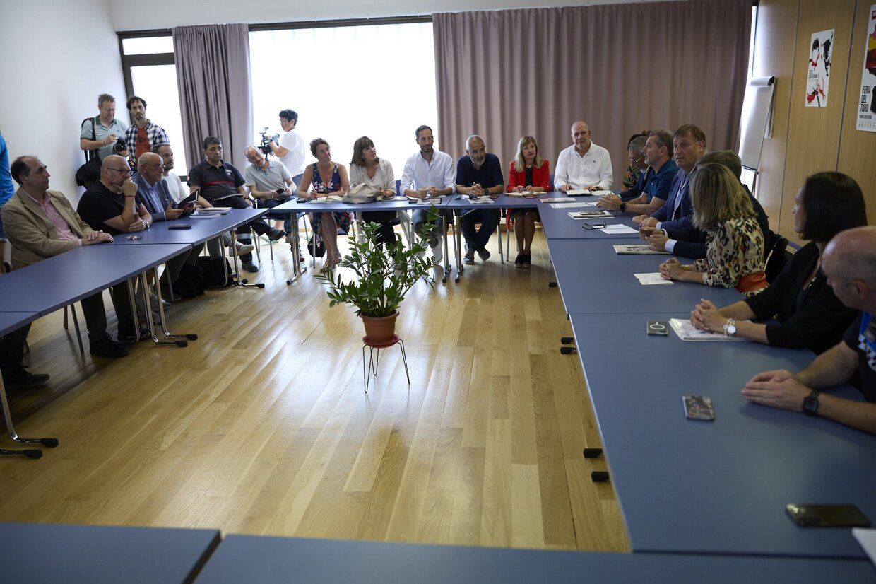 Primera reunión municipal para tratar la seguridad en las fiestas de San Fermín 2023