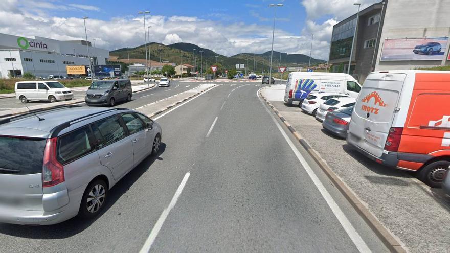 Atropello a ciclista en Huarte: una mujer de 47 años trasladada al HUN