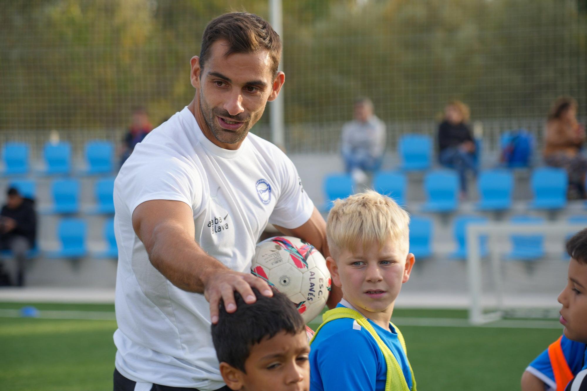 En imágenes: Comienza el curso en la Escuela de Fútbol del Alavés