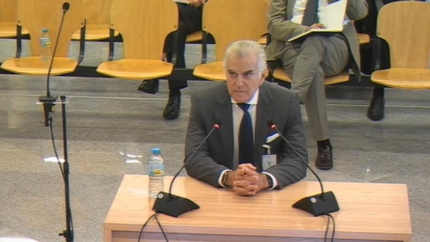 Bárcenas asegura que le pidió a un compañero de prisión que destruyera audios relacionados con Rajoy