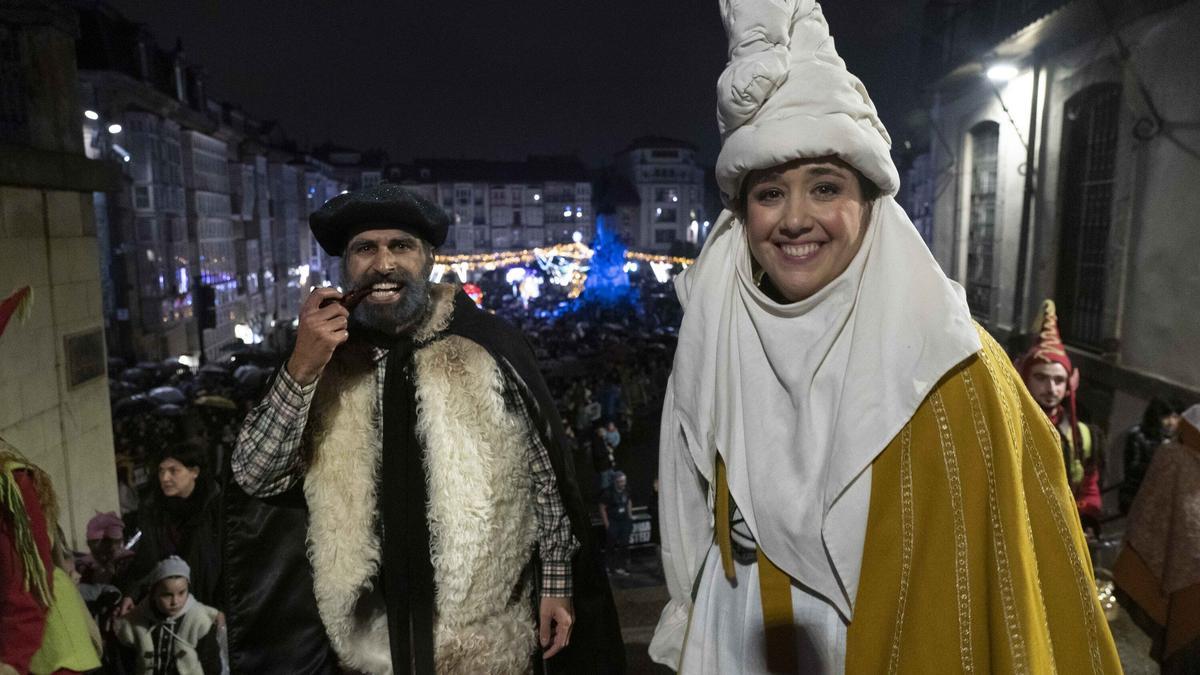 Olentzero y Mari Domingi inundan Gasteiz de magia e ilusión