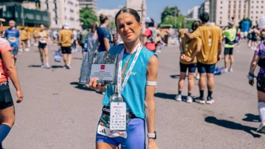 El emotivo momento de la navarra Verdeliss en la meta de la Maratón de Madrid: "La suerte que tengo..."