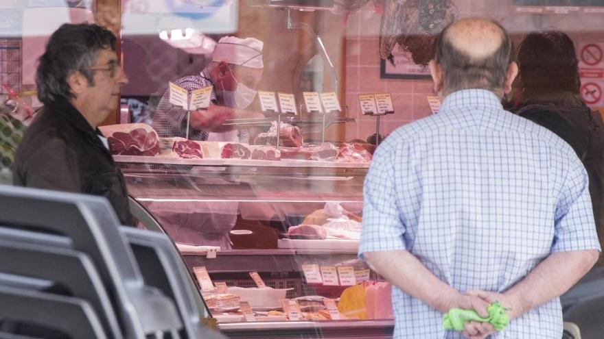 Gente haciendo la compra durante la pandemia del Coronavirus.
