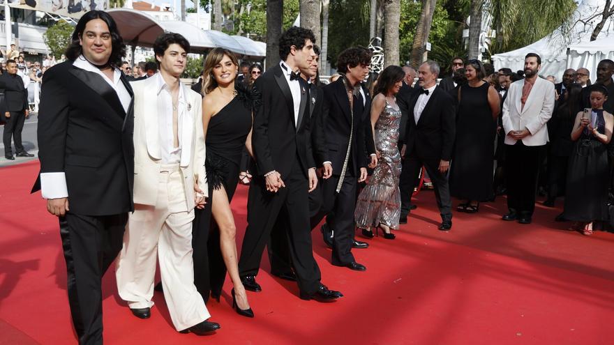 El actor navarro Carlos González brilla en Cannes en el estreno del filme de Los Javis