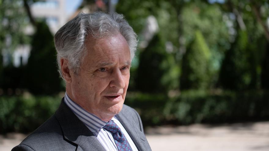 El exmarido de Cospedal confirma que fue él quien le presentó a Villarejo en la sede del PP: "Él tenía interés"