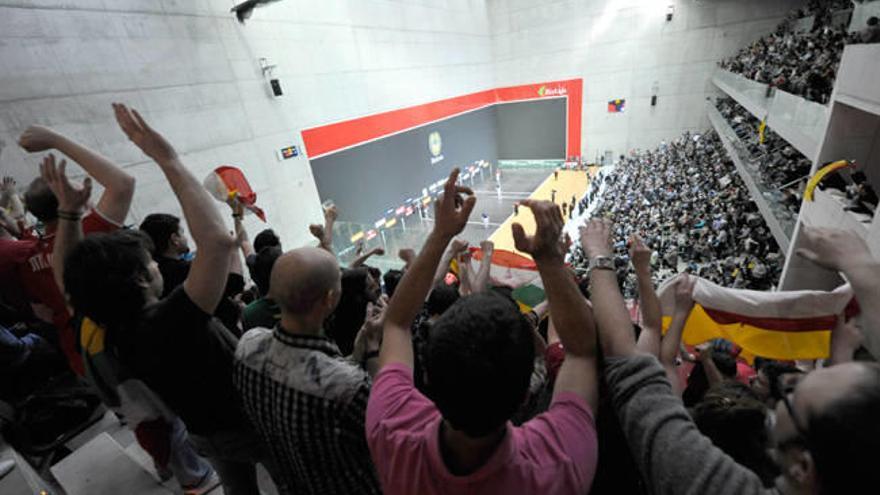 El Bizkaia, a media luz