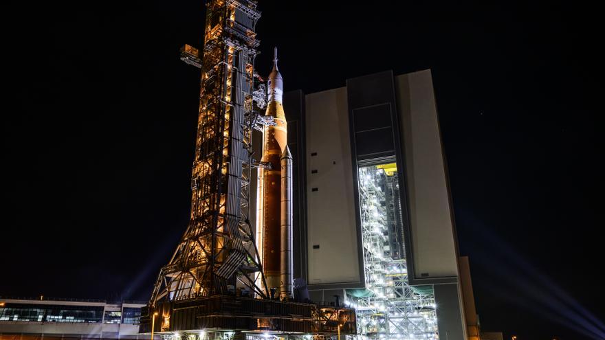 Cuenta atrás para la misión Artemis II, que llevará a cuatro astronautas alrededor de la Luna tras más de 50 años