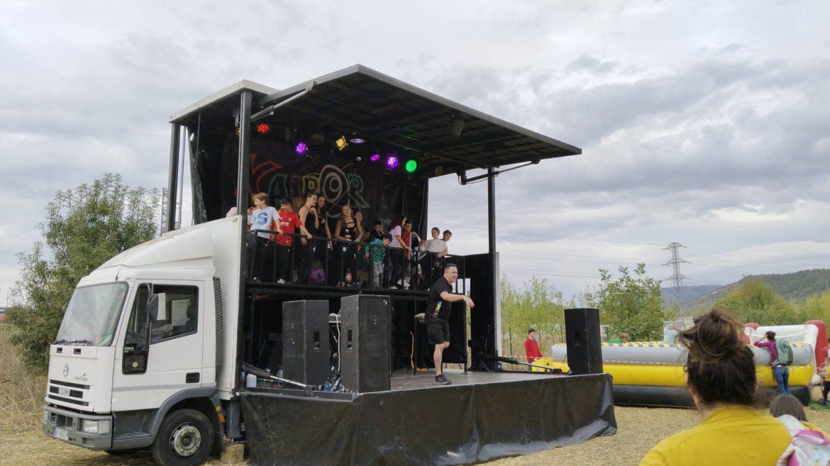 Fotos: Nafarroa Oinez 2025 en la ikastola Paz de Ziganda de Villava - Atarrabia