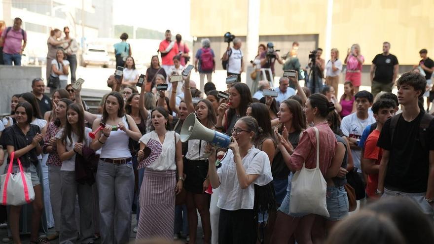 Reunión de urgencia por la polémica de los ceros en euskera en la PAU