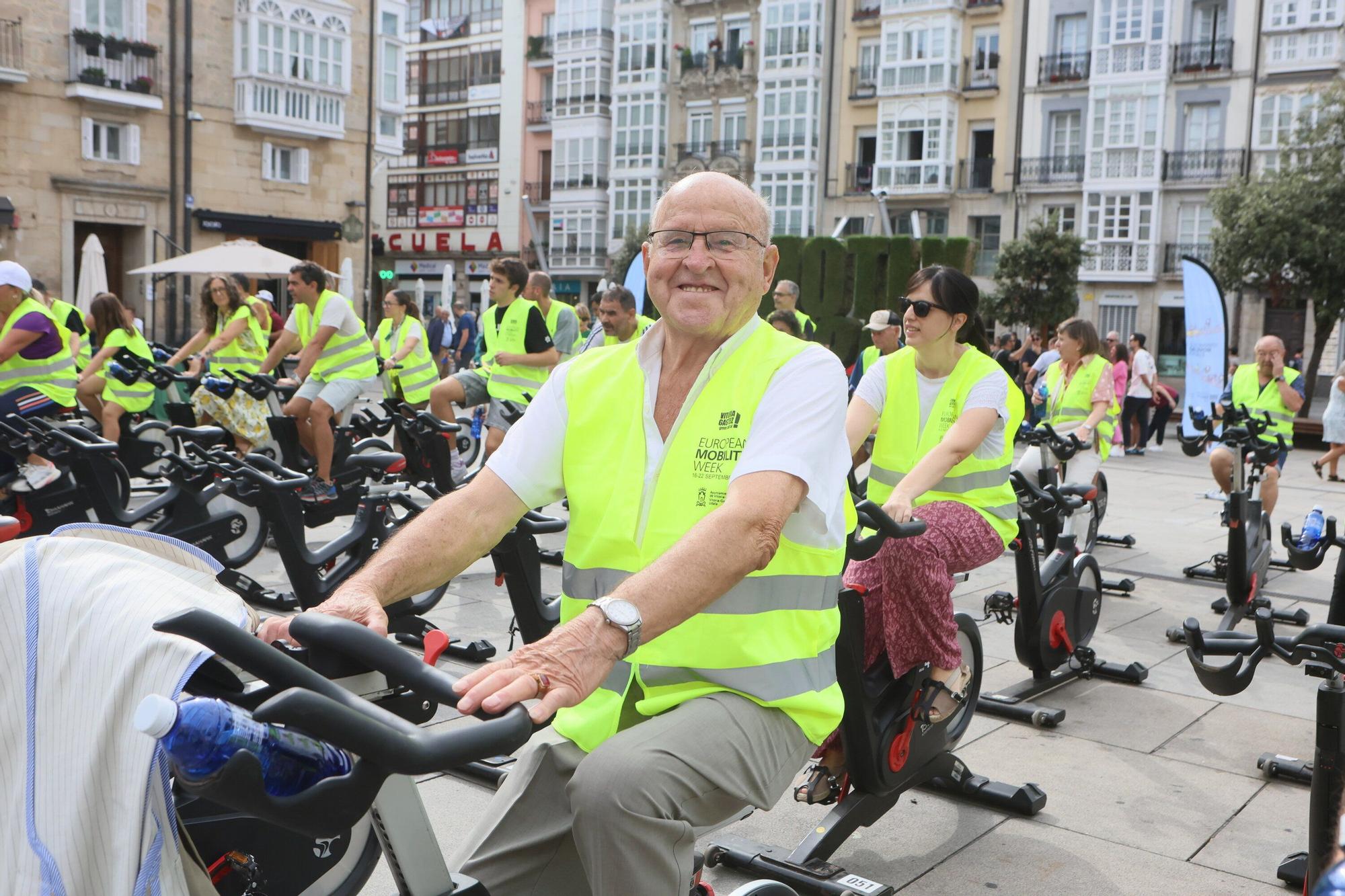 En imágenes: Pedaleada popular en la Virgen Blanca en la Semana Europea de la Movilidad en Gasteiz