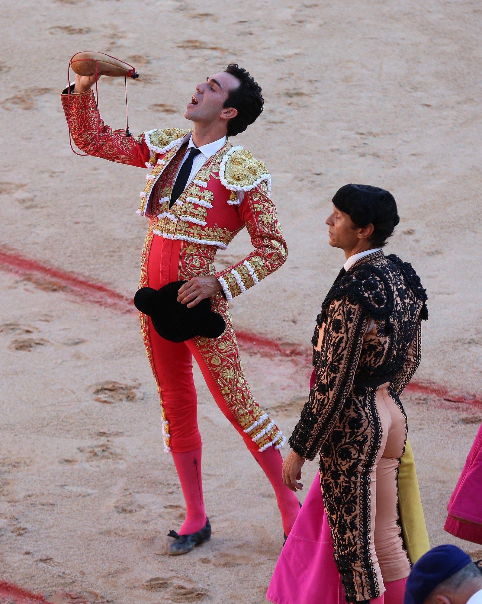 Fotos de la corrida de toros del día 9.