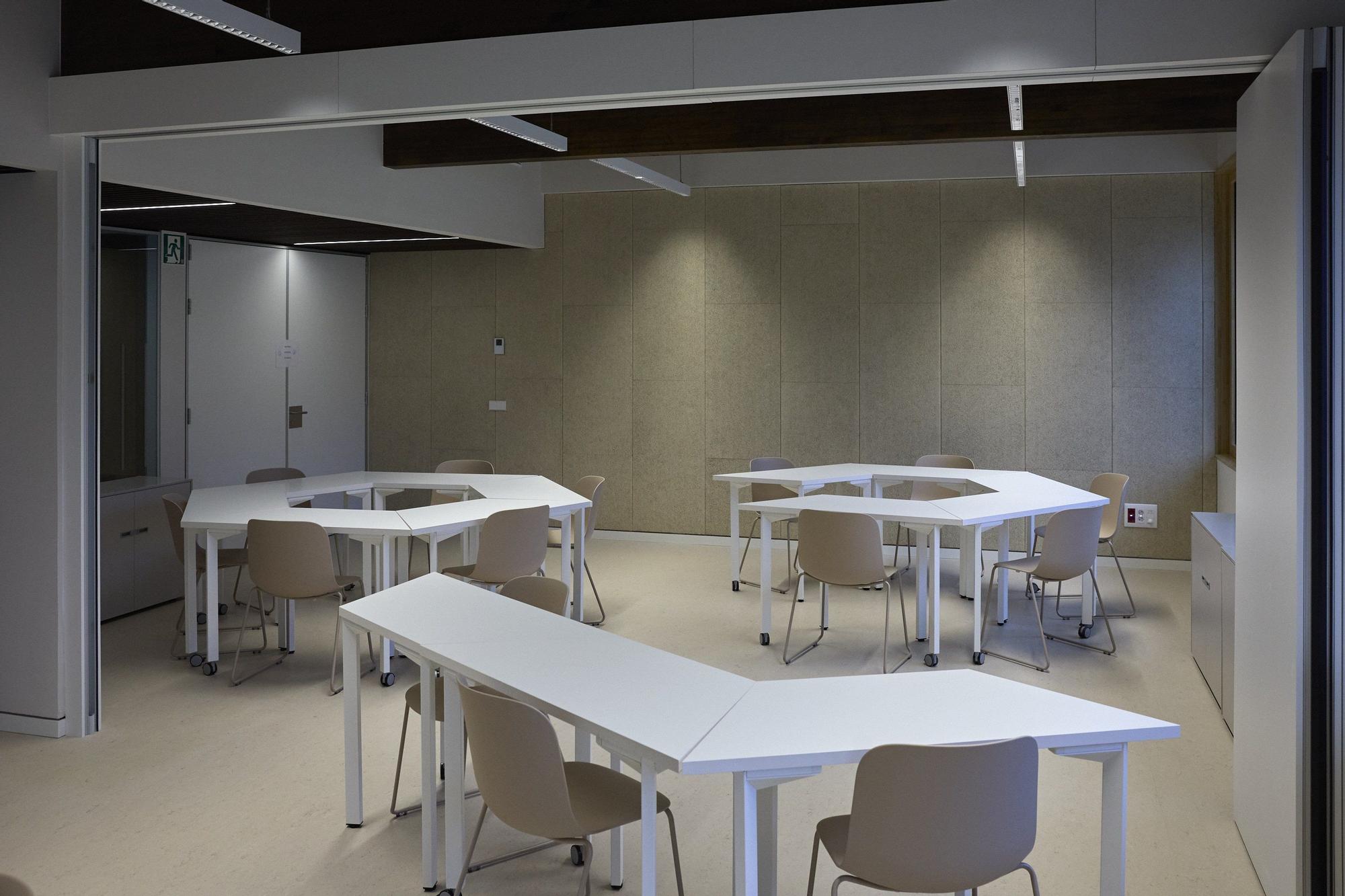 Inauguración del edificio destinado  a espacio joven del Ayuntamiento del Valle de Aranguren
