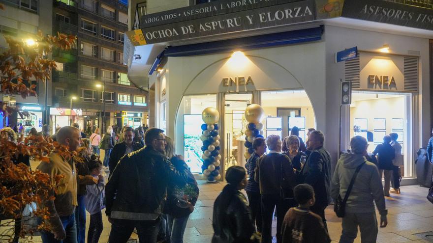 Inmobiliaria Enea abre sus puertas con una fiesta en la calle