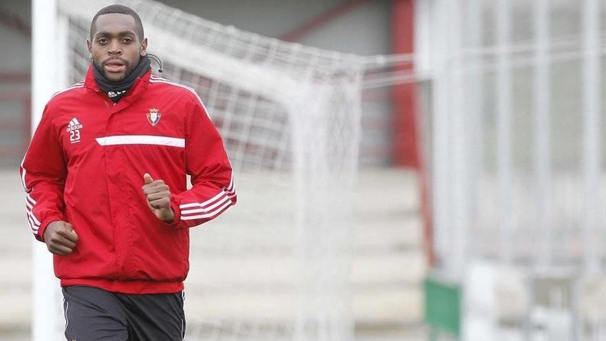 Osasuna negocia el fichaje de Raoul Loé