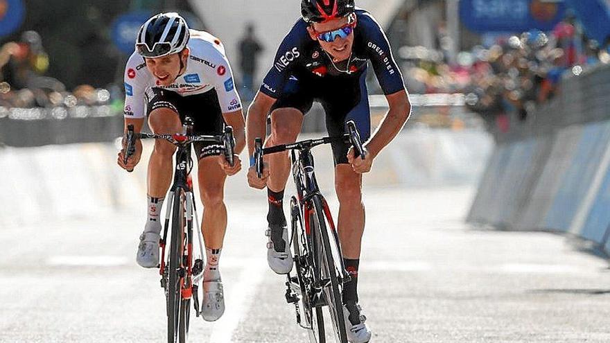 Geoghegan supera al esprint a Hindley. Foto: Efe