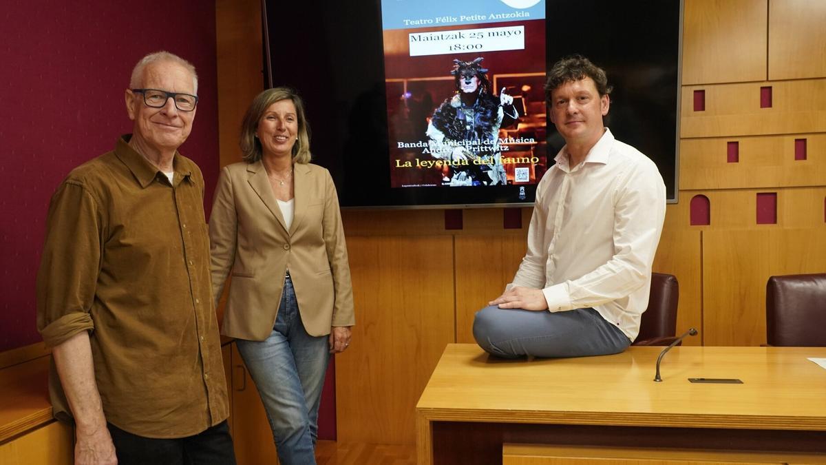 Andreas Prittwitz, Sonia Díaz de Corcuera y Luis Orduña en la presentación del concierto familiar &#039;La leyenda del fauno&#039;