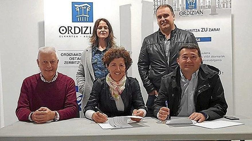 Hitzarmen berria Ordiziako Udala eta merkatarien artean