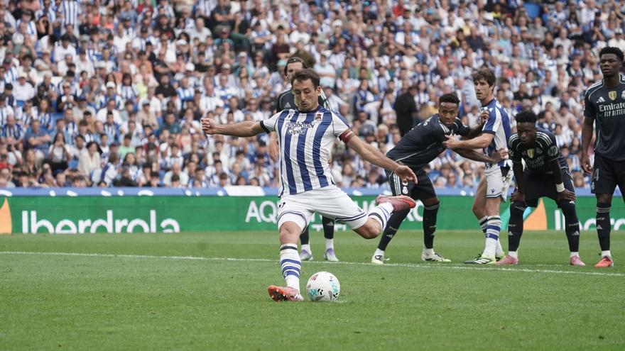 Directo: Real-Real Madrid | Oyarzabal recorta la diferencia de penalti (1-2)