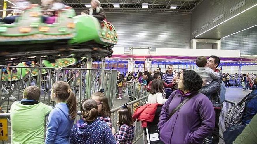 La &quot;Noche de los Padres y de las Madres&quot; del PIN se traslada al sábado 7 de enero
