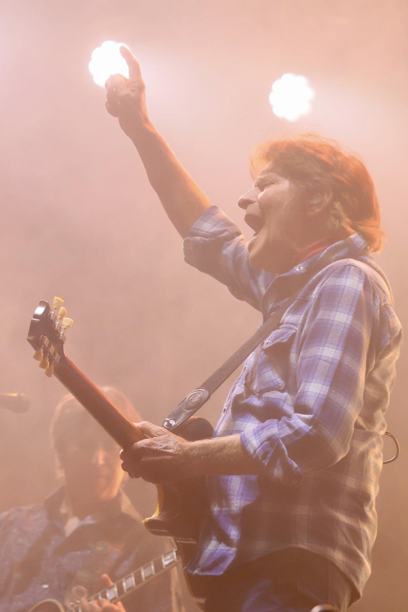 En imágenes: Así están siendo los conciertos de este viernes en el Azkena Rock Festival