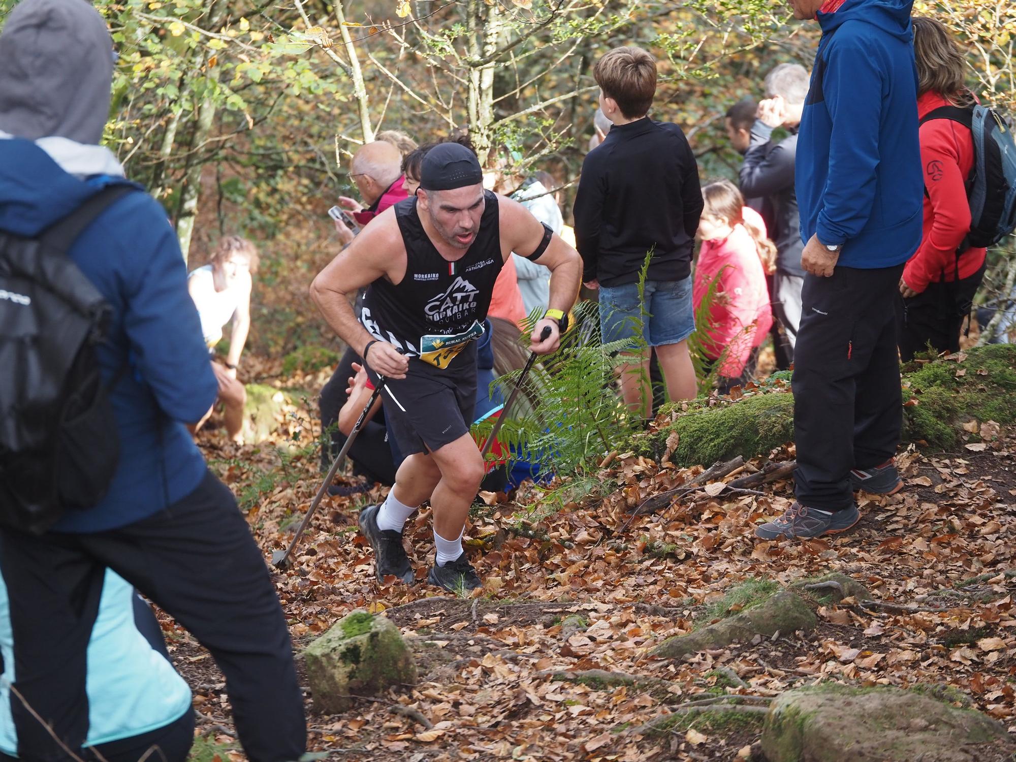 La llegada de los corredores a Karakate, en imágenes