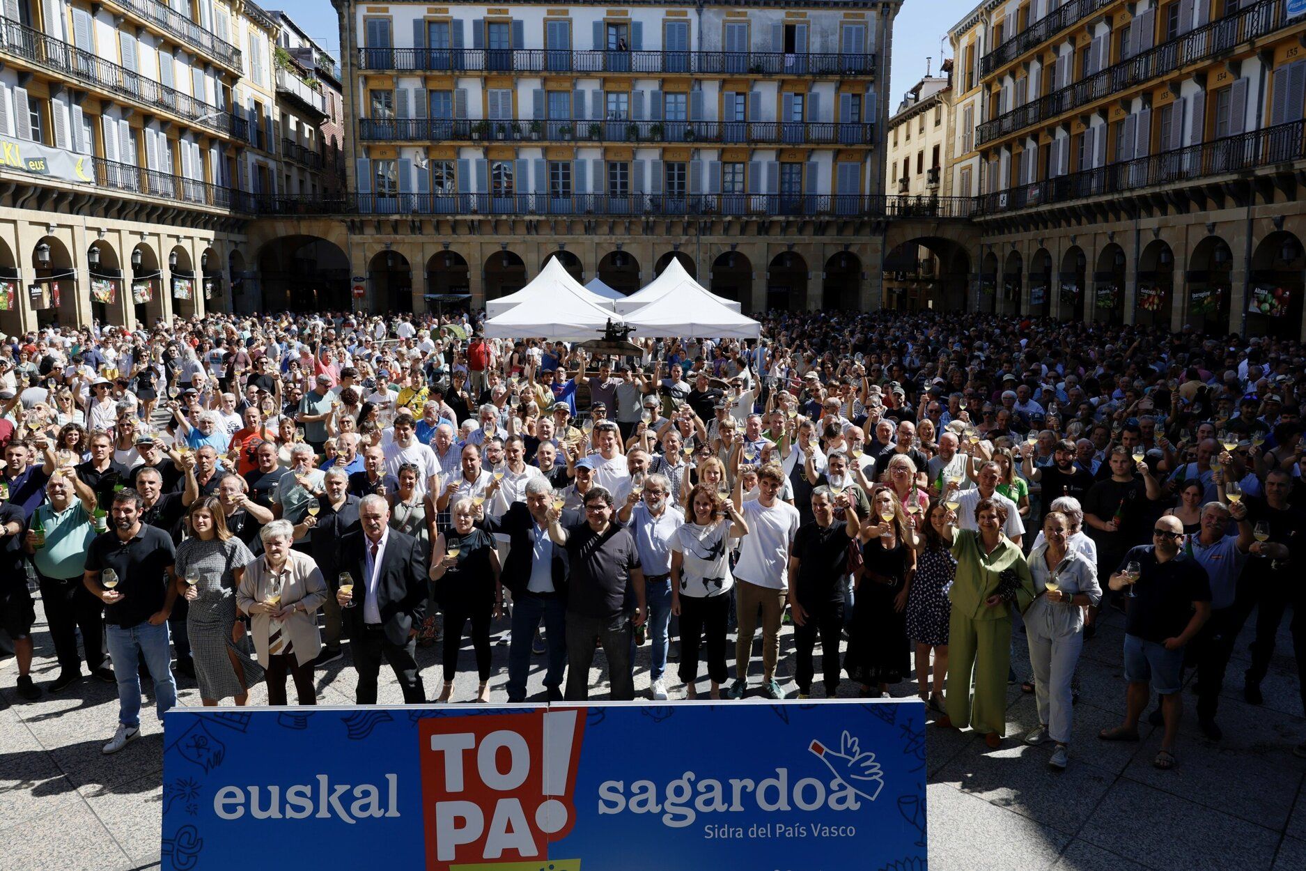 [Fotos]  Las mejores imágenes de Sagardo eguna