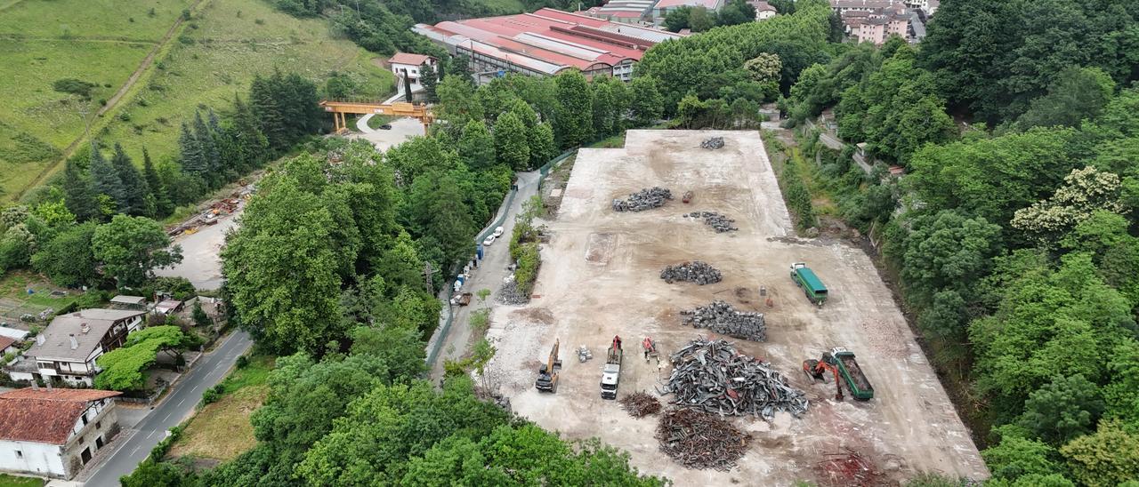 Arcelor Mittal derriba la planta de Luberrondo en Lesaka