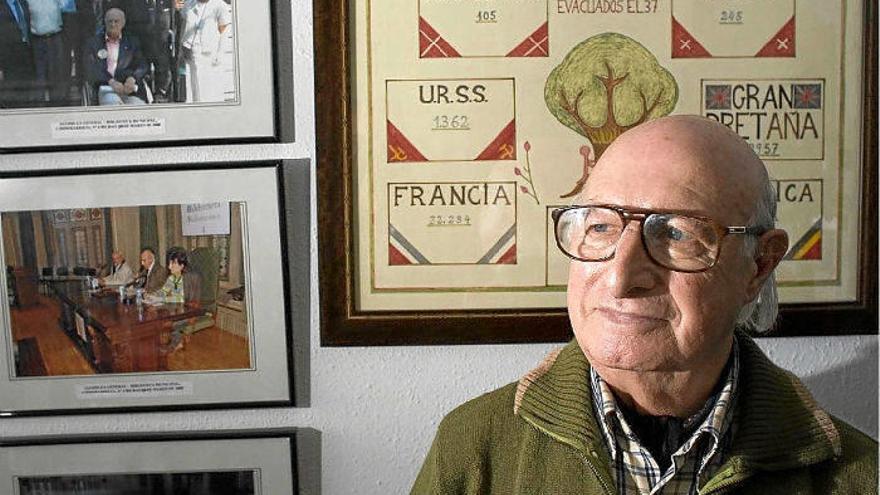 Enrique Urquijo, expresidente de la Asociación de niños evacuados el 37.