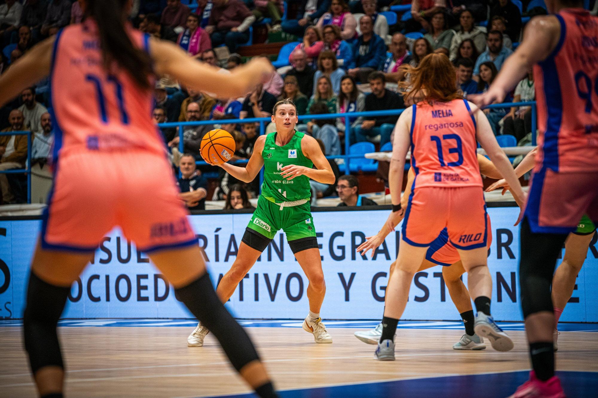 En imágenes: Araski cae en Ferrol