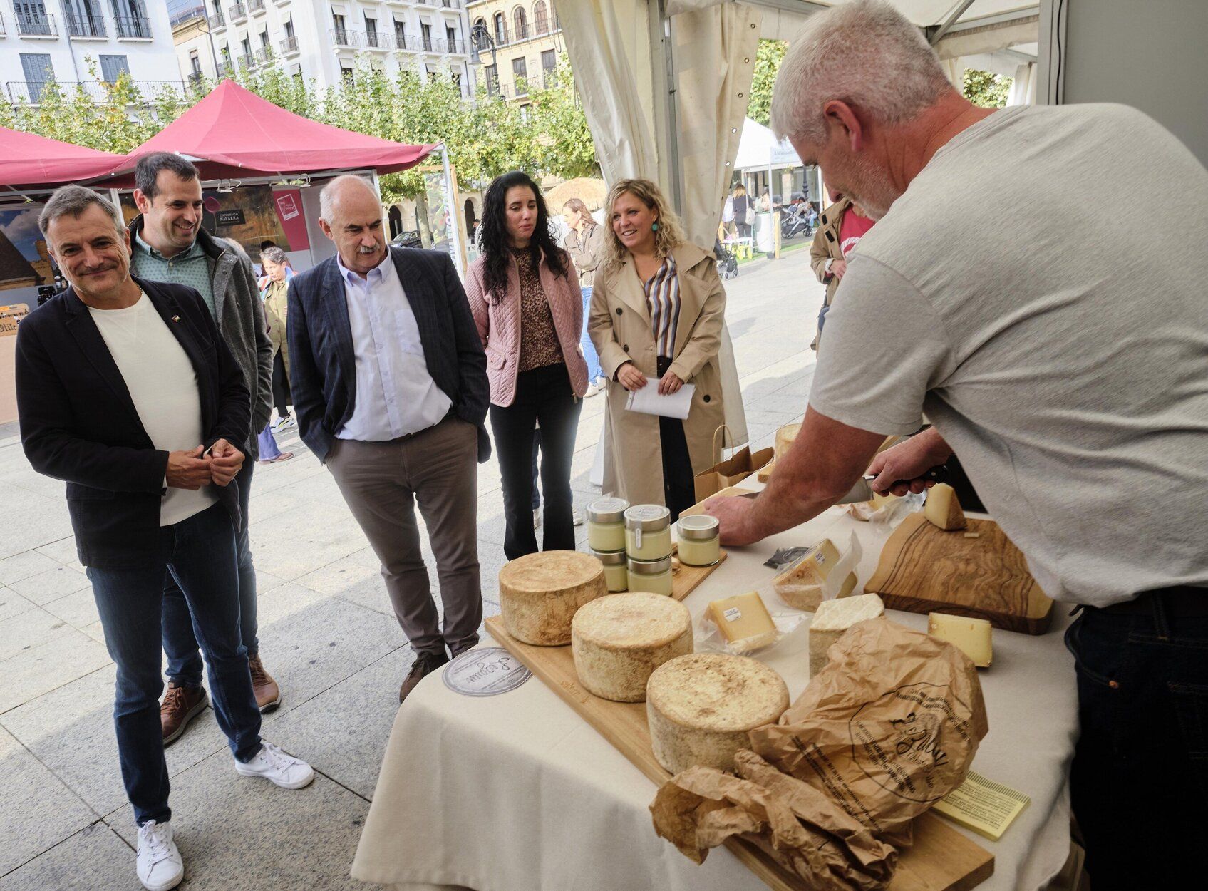 Fotos de la inauguración Feria de la Artesanía de Navarra en Pamplona